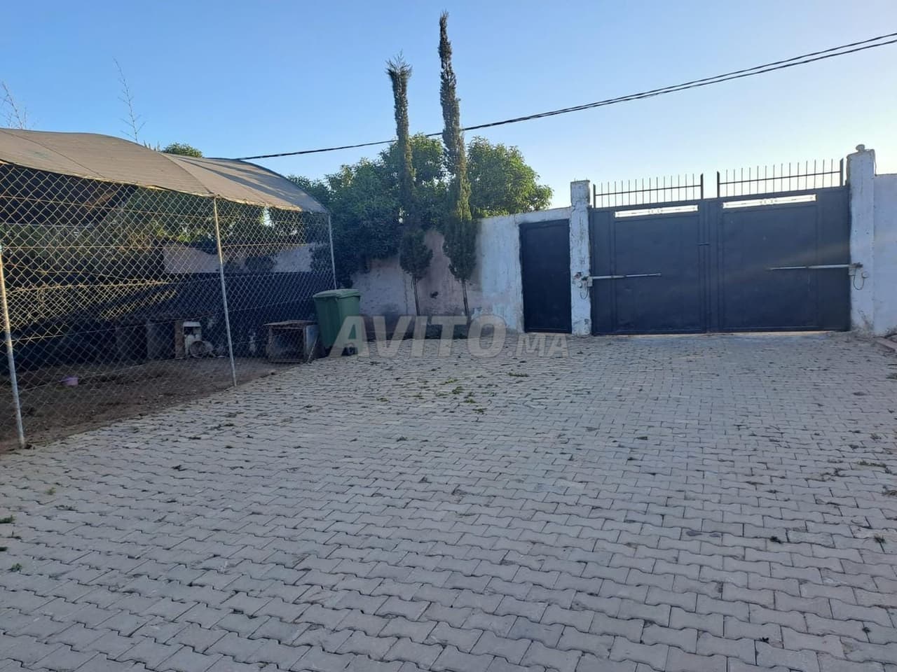 Apartment for sale 1000 m² in Dar Bouazza