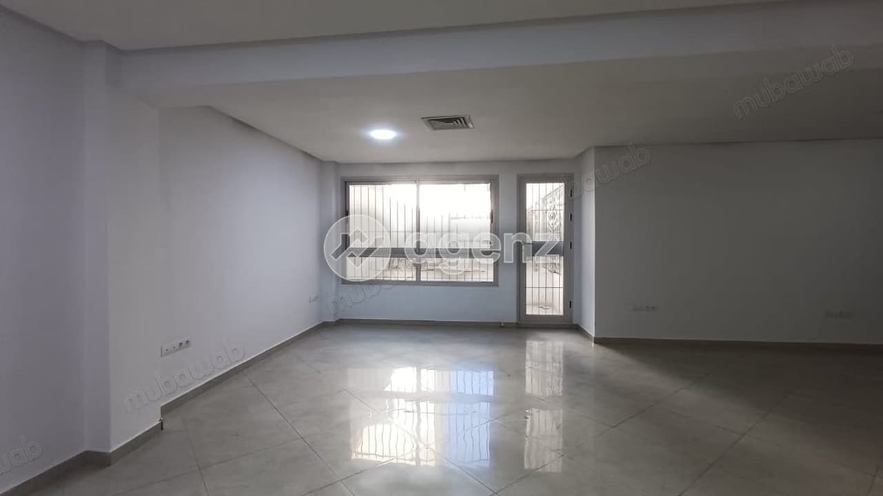 Bureau à louer 72 m² Roches Noires Casablanca