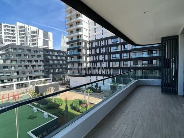 Appartement Vide à louer / TOUR 33