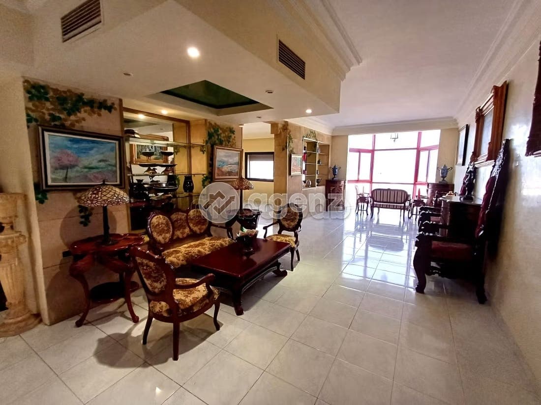 Appartement à vendre 300 m², 4 chambres El Menzeh Meknès