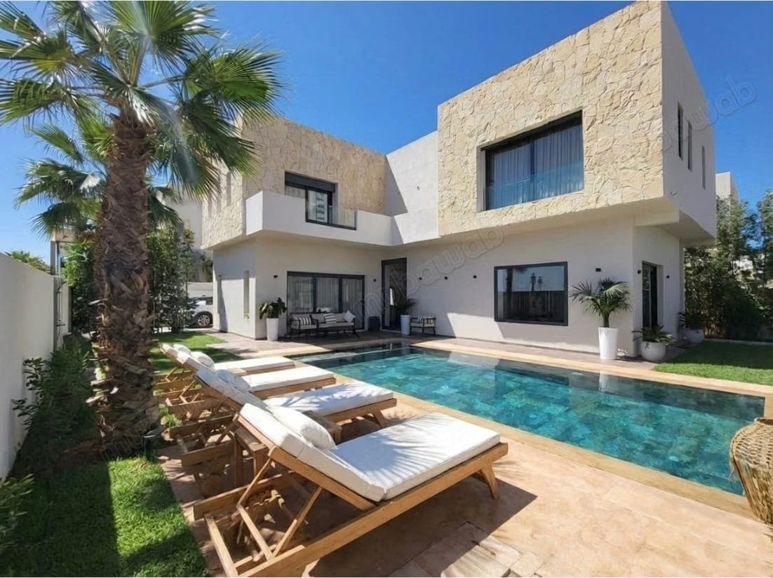 Magnifique villa à louer à Amelkis. 4 belles chambres. Meublée