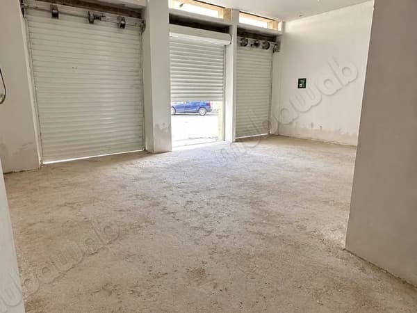 Local commercial de 172 m² à Moujamaa El Hassani – Emplacement stratégique à fort…