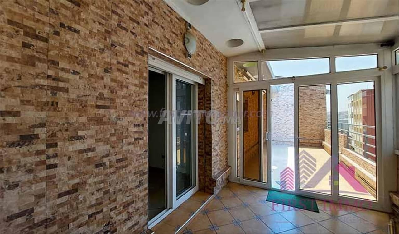 Spacious Withdrawn Apartment for Sale