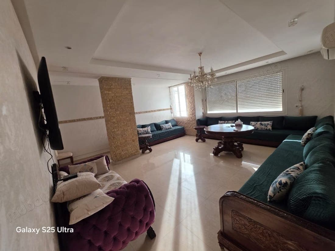 Furnished apartment for long-term rent