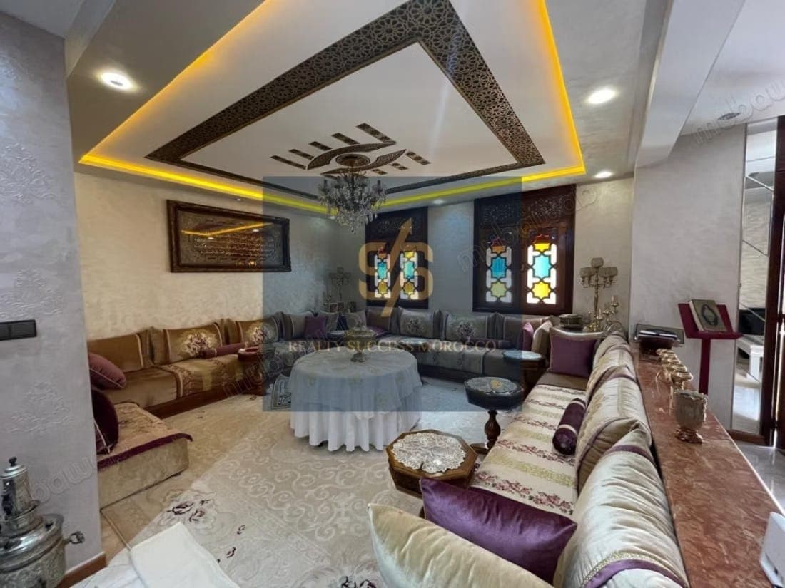 Maison R2 de 530m² a Vendre a Sidi Maarouf