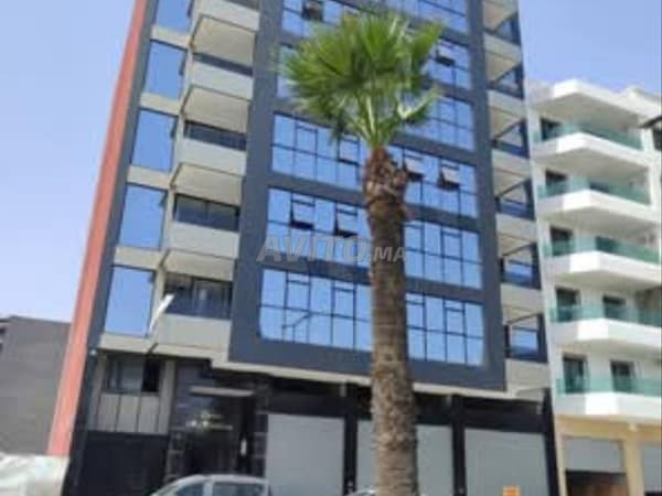 Office 45m2 bd Moulay Ismail 6000dhs TTC