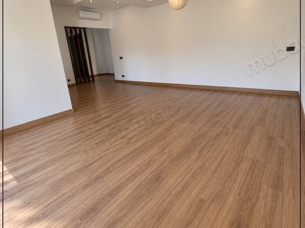 Gelijkvloers appartement zonder meubels Dar Bouazza