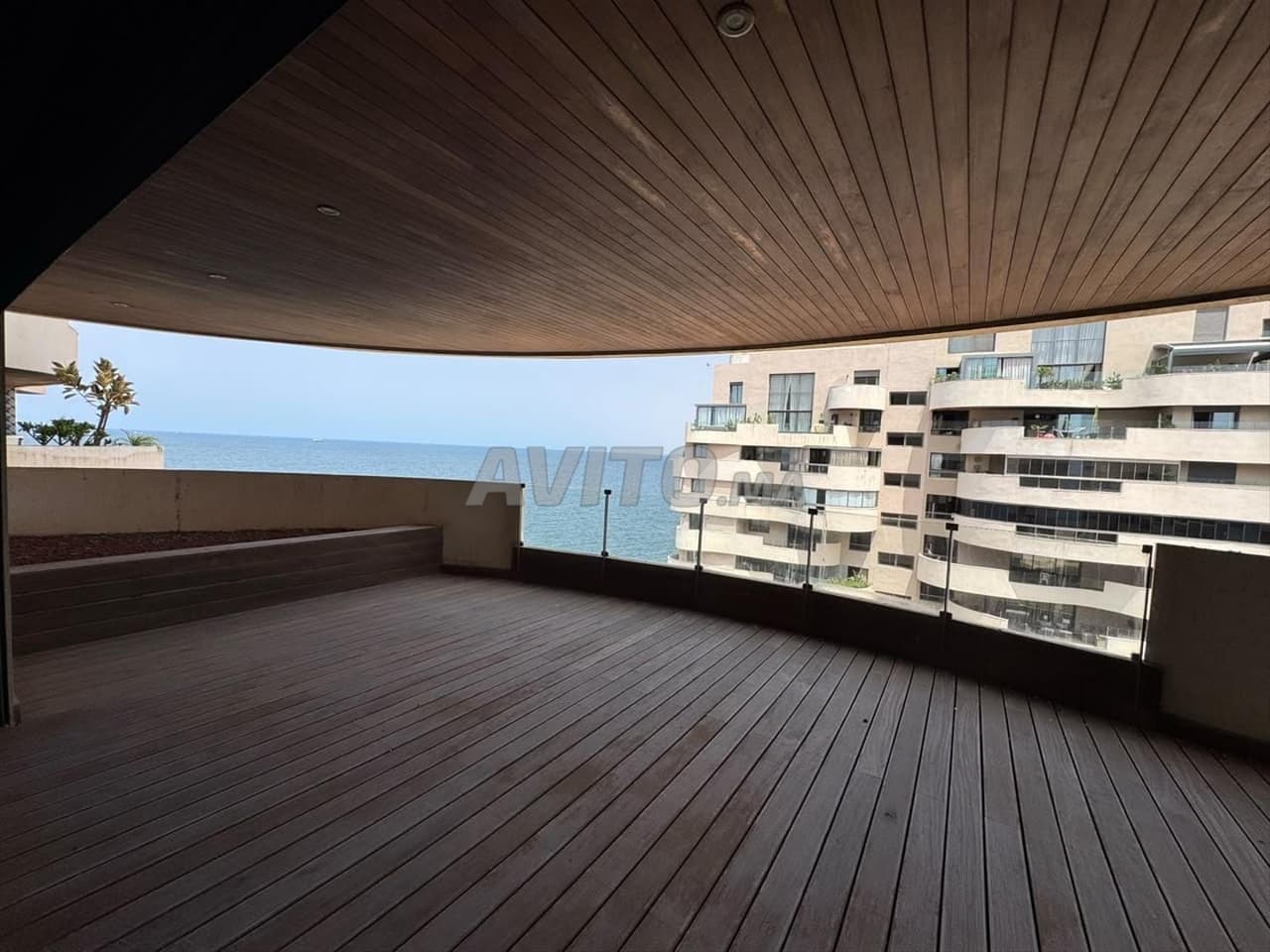 Appartement 3CH vue sur mer neuf à vendre sur marina