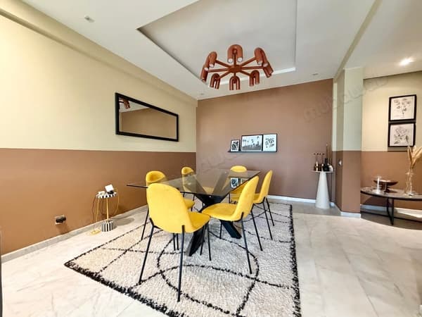Appartement en location à Oasis. 4 pièces confortables. Bien meublé