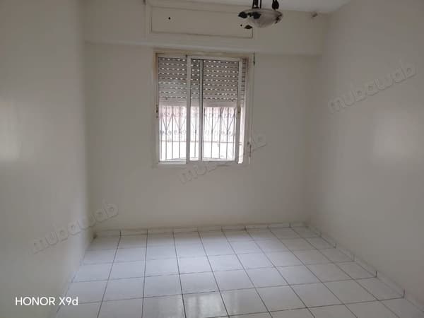 Mooi appartement Jawhara 2400 dh res nakil 2 etg