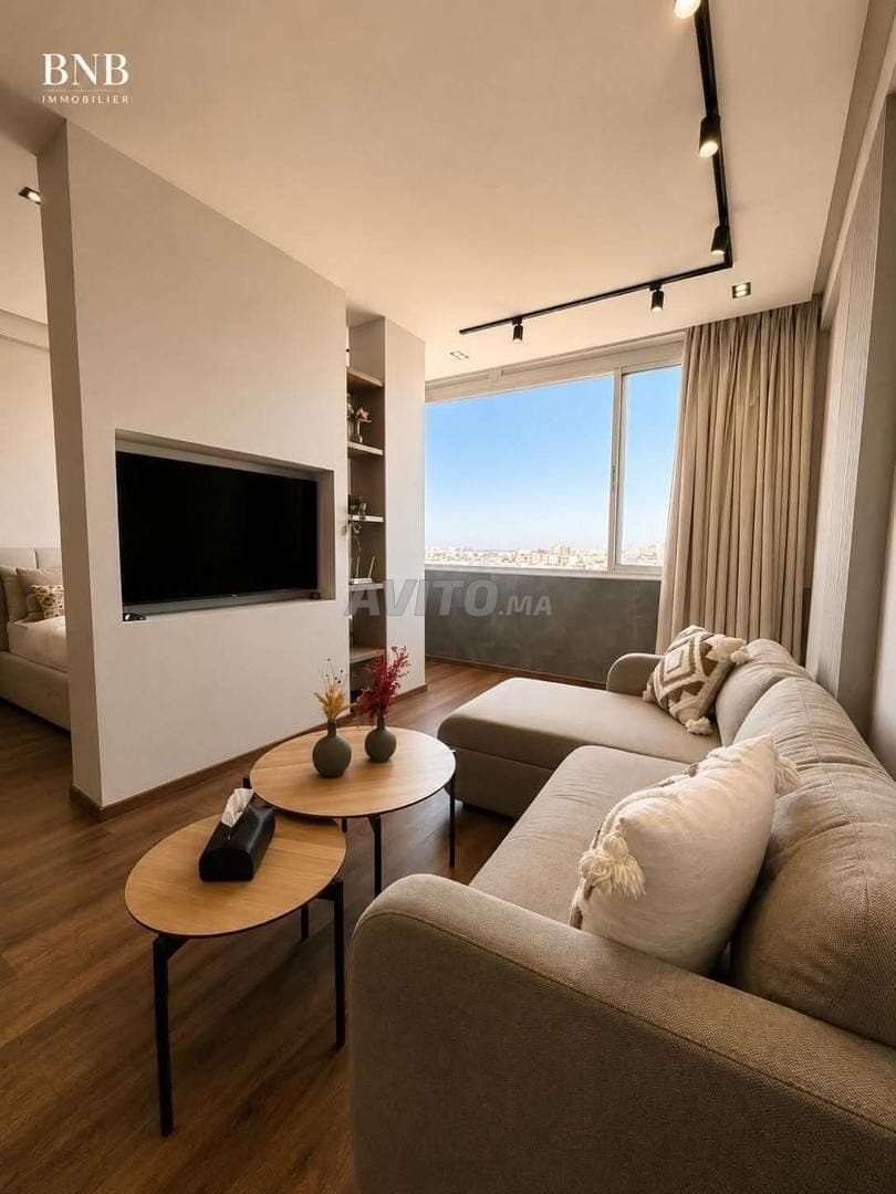Furnished studio for rent in Anfa Romandie1
