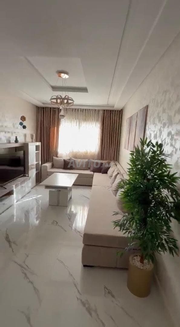 80m² Furnished Apartment Near the Bus Station