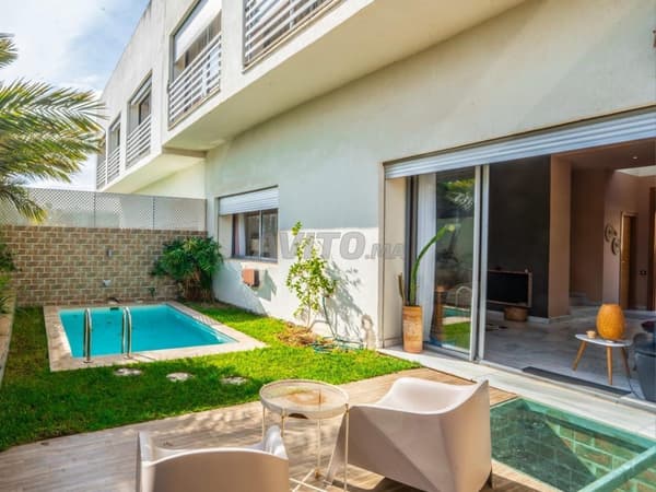 DES VILLAS. VENDRE DES DAR BOUAZZA