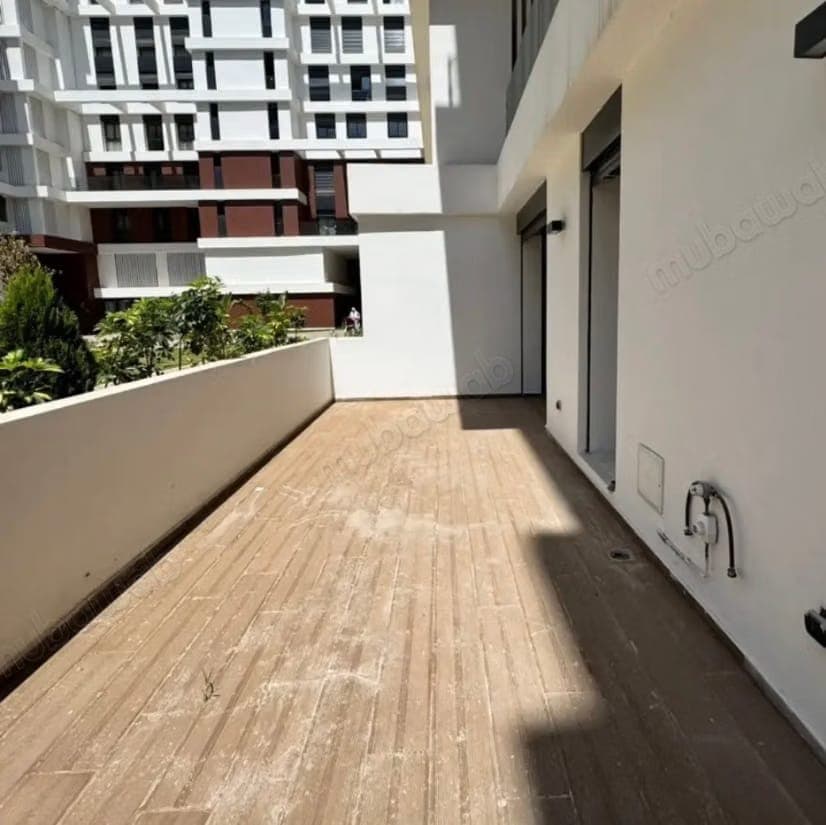 Affitto monolocale con terrazza a CFC