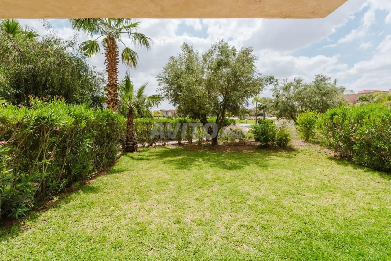 PRESTIGIA REZ-DE-JARDIN ACCÈS DIRECT PISCINE