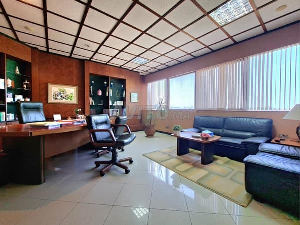 Office Plateau for Sale – Golden Triangle