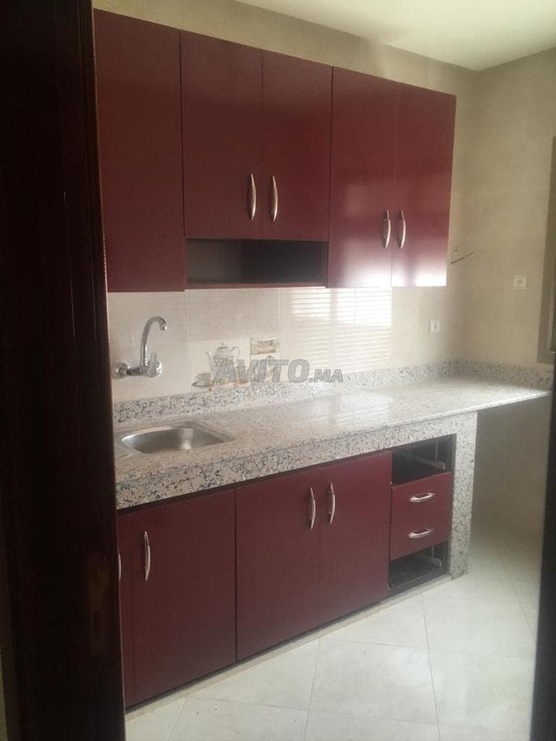 Appartement vide à louer à hay tilila