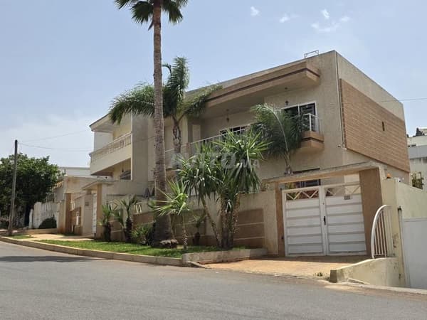 Villa de luxe vue dégagée mimouza