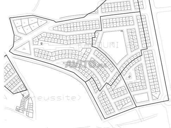 Terrain 103 m², lotissement Kanoni, garage, deux étages