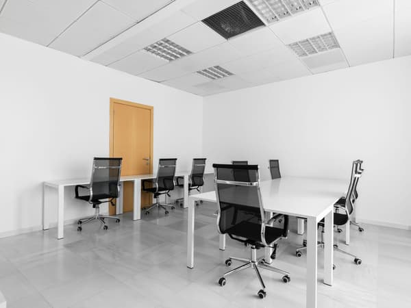 Grand bureau à louer – Regus Mohammedia, Fdala Business Center