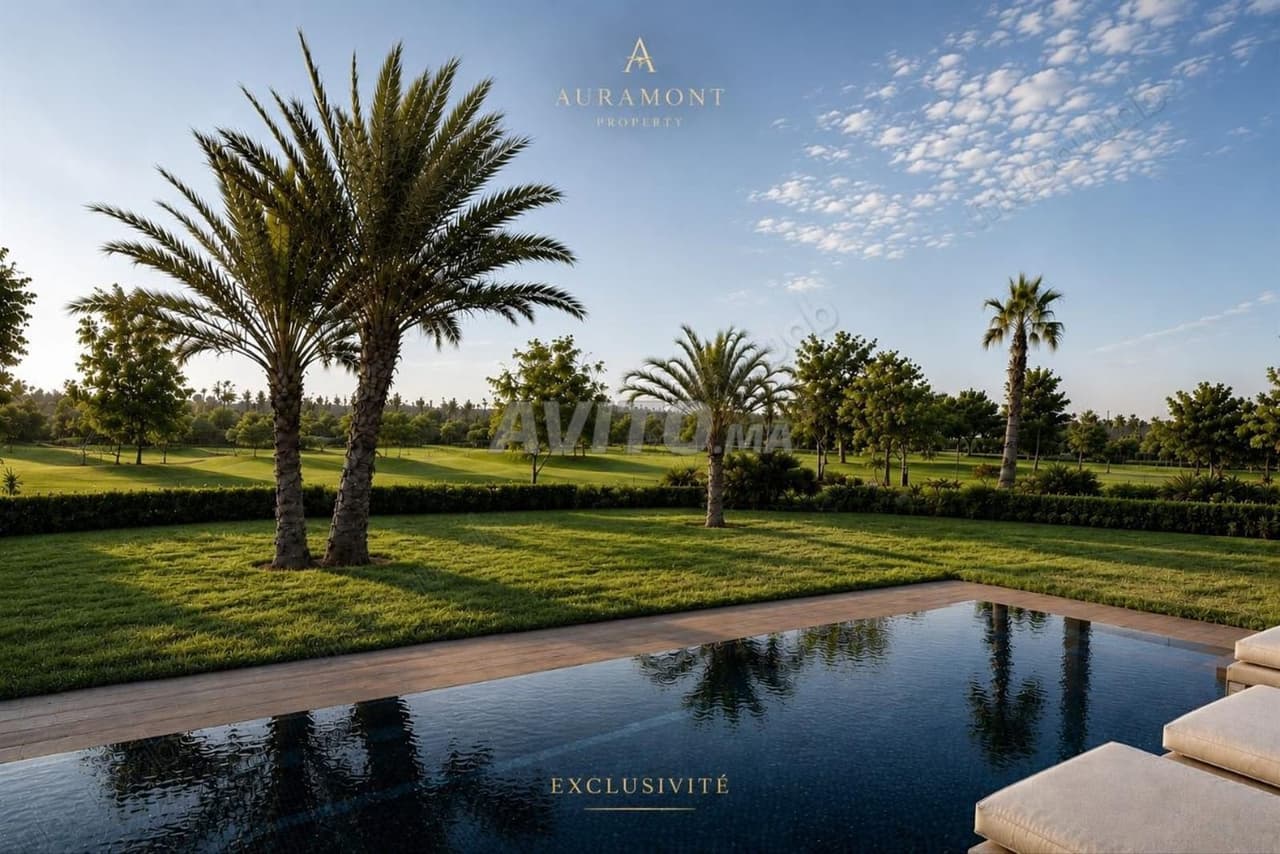 VILLA AMUEBLADA DE 1200M² EN ALQUILER EN EL GOLF BOSKOURA
