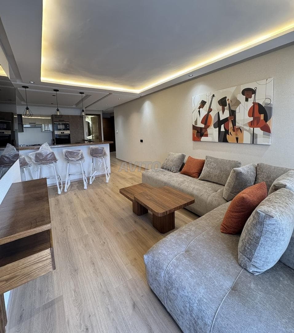 Nieuw appartement te huur 3 minuten van CFC