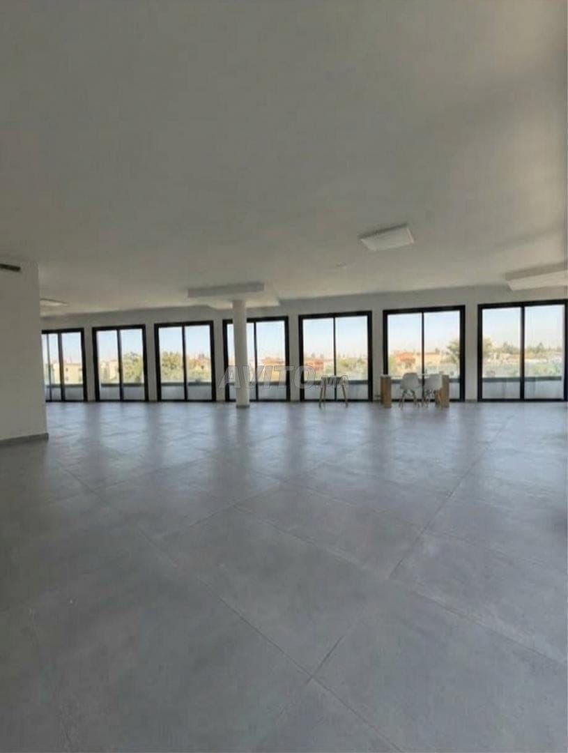 Plateau bureau 128m2 à Bachkou