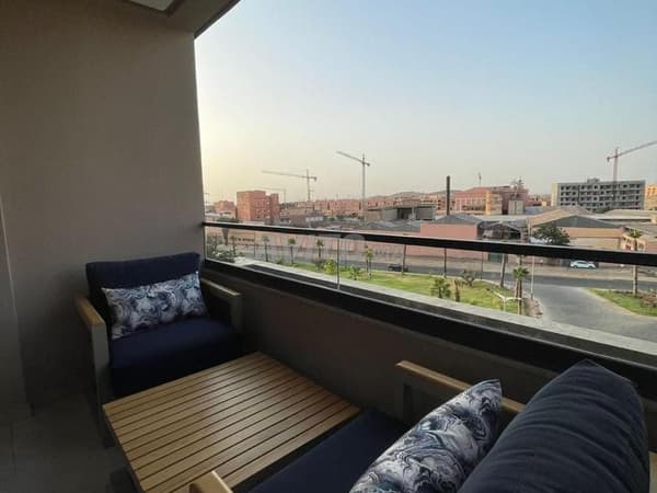 Furnished Apartment with Pool, Menara Garden