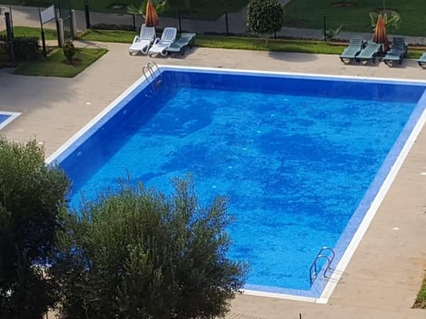 Superbe appartement à louer à Riyad. 4 pièces. Chauffage central et porte blindée