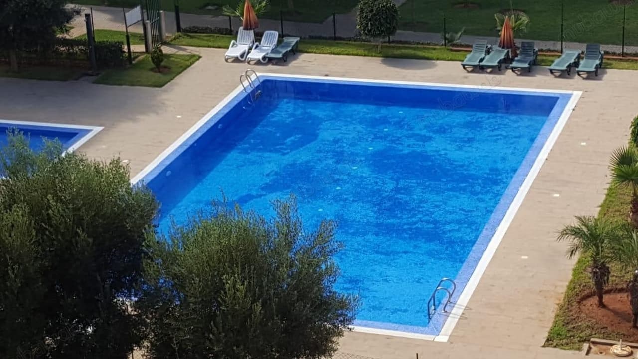 Superbe appartement à louer à Riyad. 4 pièces. Chauffage central et porte blindée