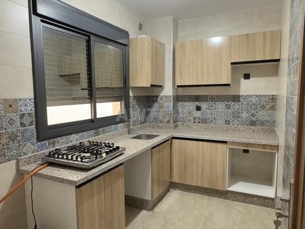 Appartement neuf vide à louer complexe Nour