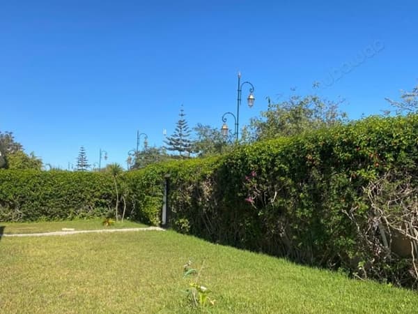 Somptueuse villa à vendre à Hay Riyad secteur 19