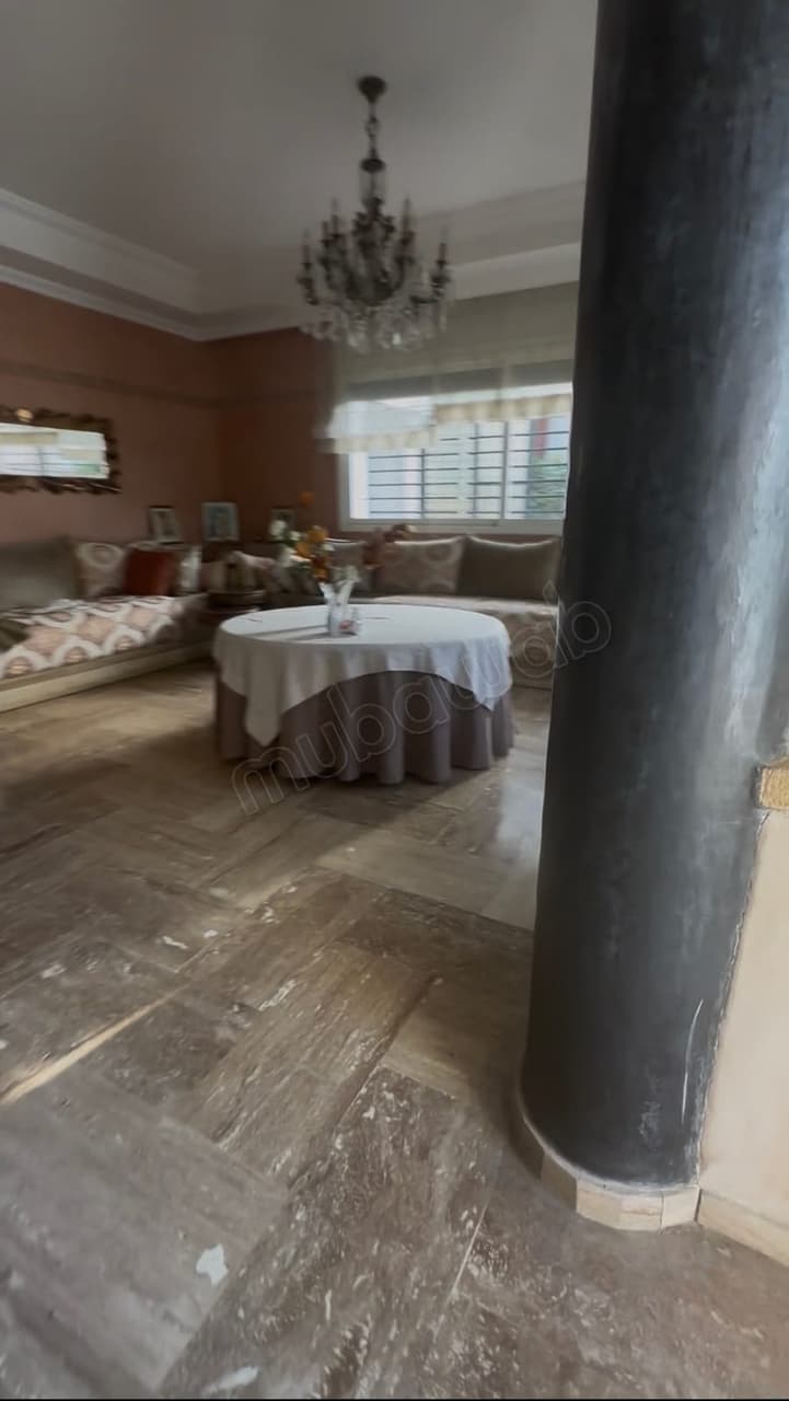 Luxury villa for sale in Bir Rami Est. 5 bedrooms. Full comfort with fireplace and…