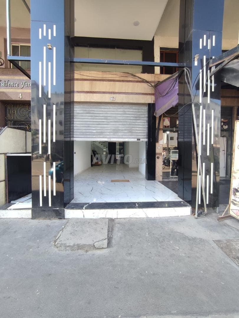 Commercial premises for sale 163 m² in Casablanca
