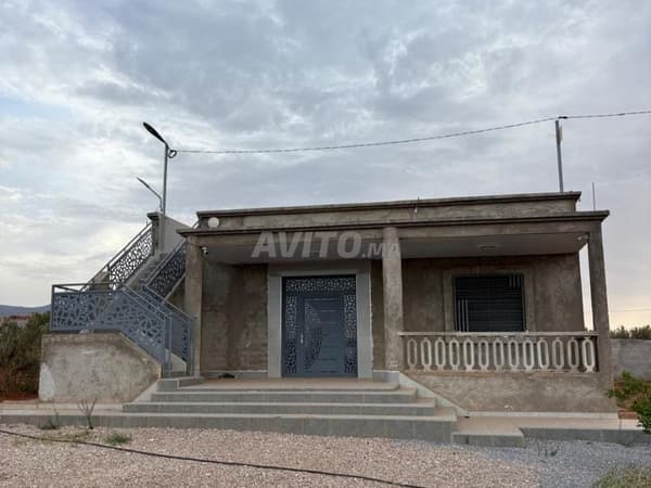 SE VENDE BONITA PROPIEDAD CASA / TERRENO AGRÍCOLA