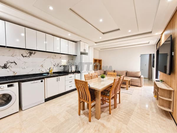 7 min Carré Eden - Wohnung mit 2 Schlafzimmern und Terrasse