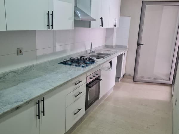 Beautiful apartment for sale on bd 2 mars