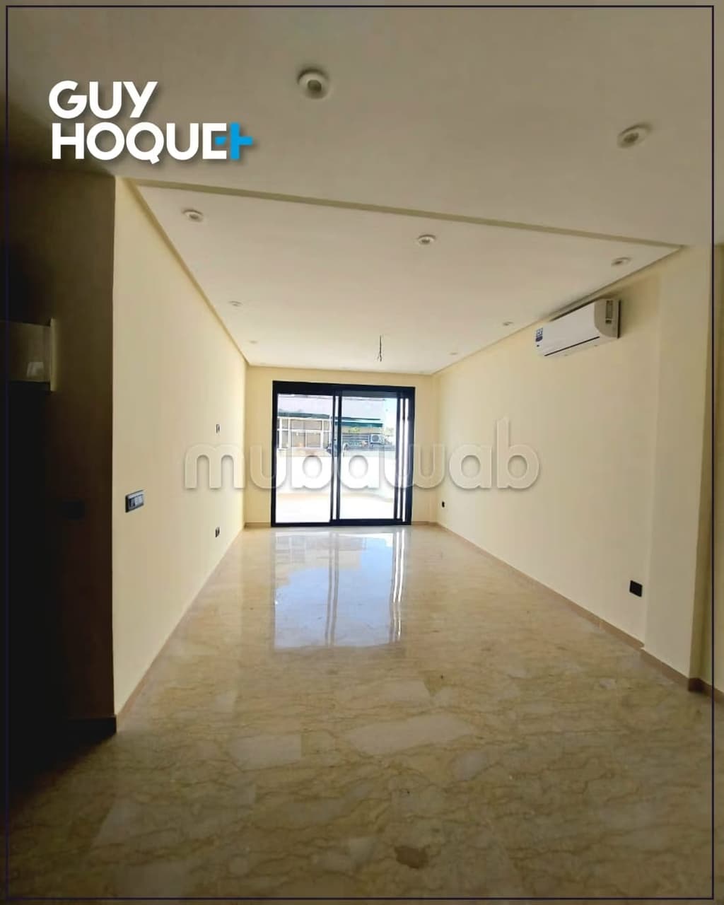 استوديو فارغ في حي Val Fleuri