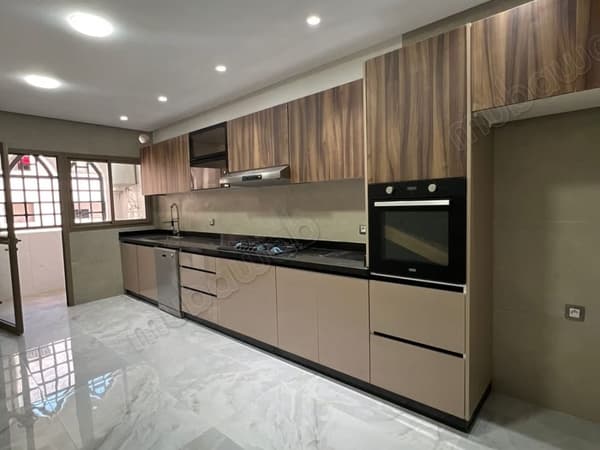 High standing apartment for rent in Haut Agdal