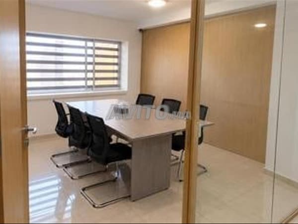🏢 UFFICIO CHIUSO IN AFFITTO – SPAZIO COWORKING KÉNITRA