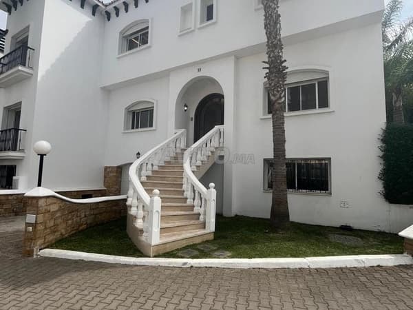 Superbe Villa non meublé à Boubana