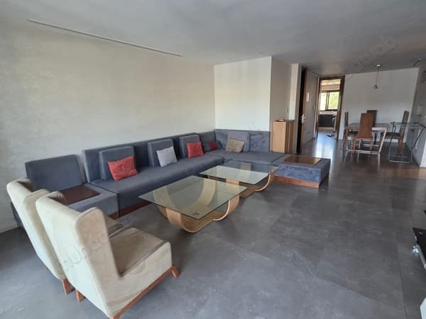 Mooi gemeubileerd appartement in upper Agdal