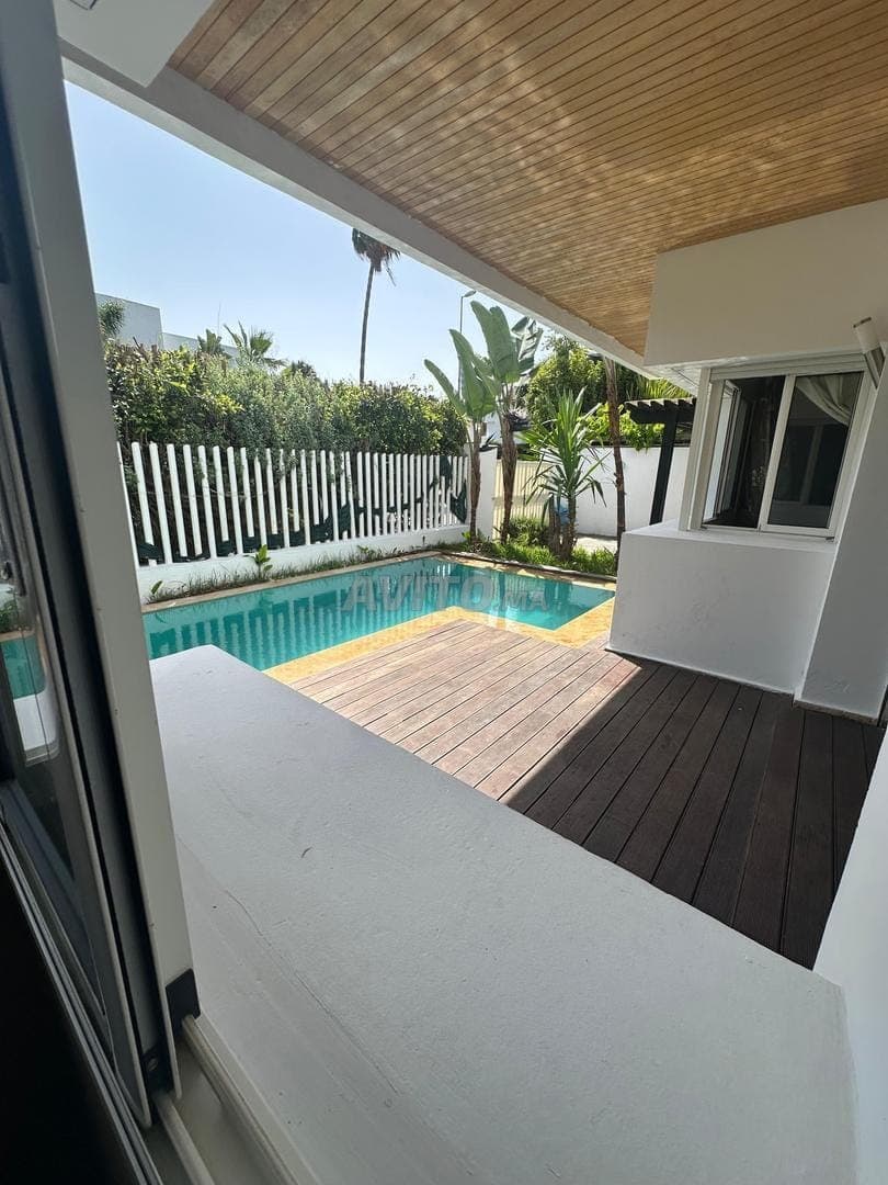 À LOUER - VILLA MEUBLÉE SKHIRAT - 420 m²