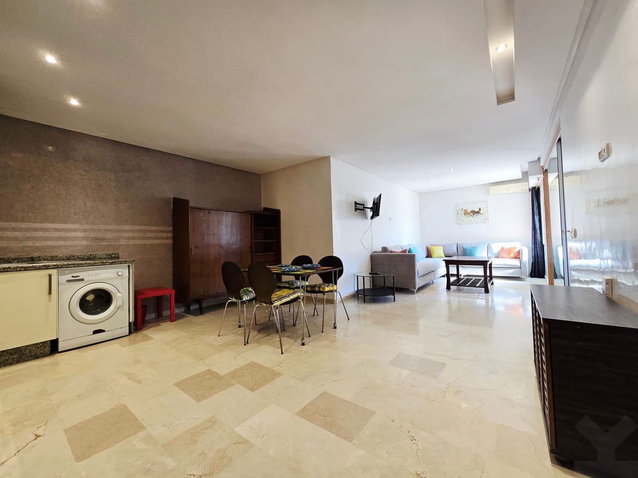 Studio van 52 m² te huur in Casablanca Maarif Extension