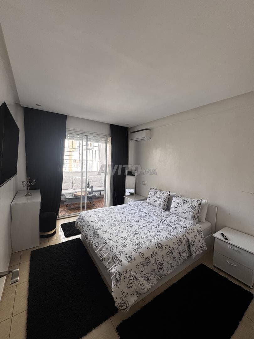 Appartement te huur per dag met uitzicht op zwembad in Ighlas