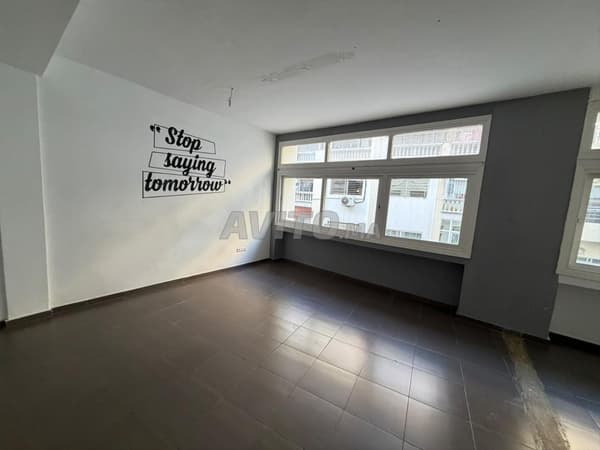Grand Bureau 155m² - Zone très demandée
