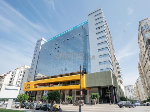 Bureau pour 1 personne à Ibn Batouta Bureaux