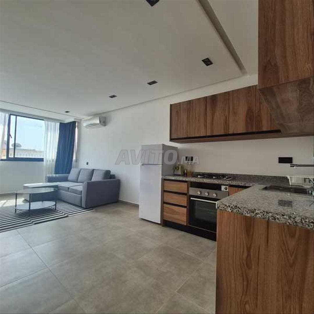 215114-Appt à louer à 7500DH à Triangle D'Or