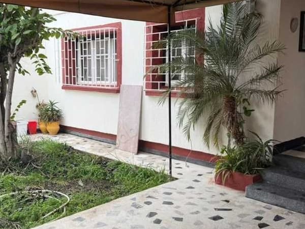 Villa à Vendre de 200.0 m² à Salé, Hay Salam