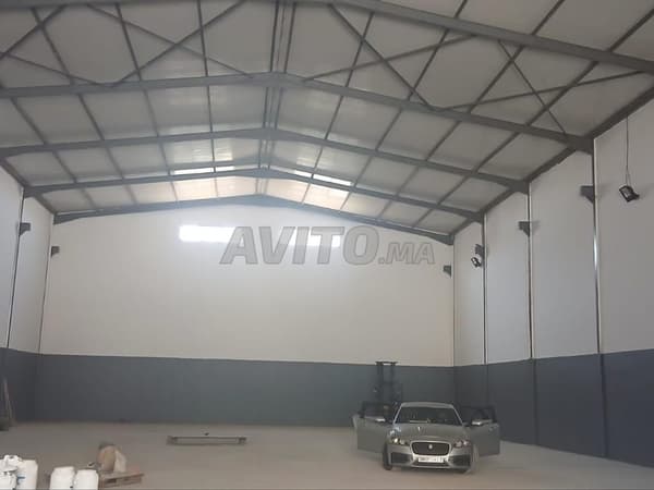 Hangar 1400m2 Zone industrielle Ain sebaa